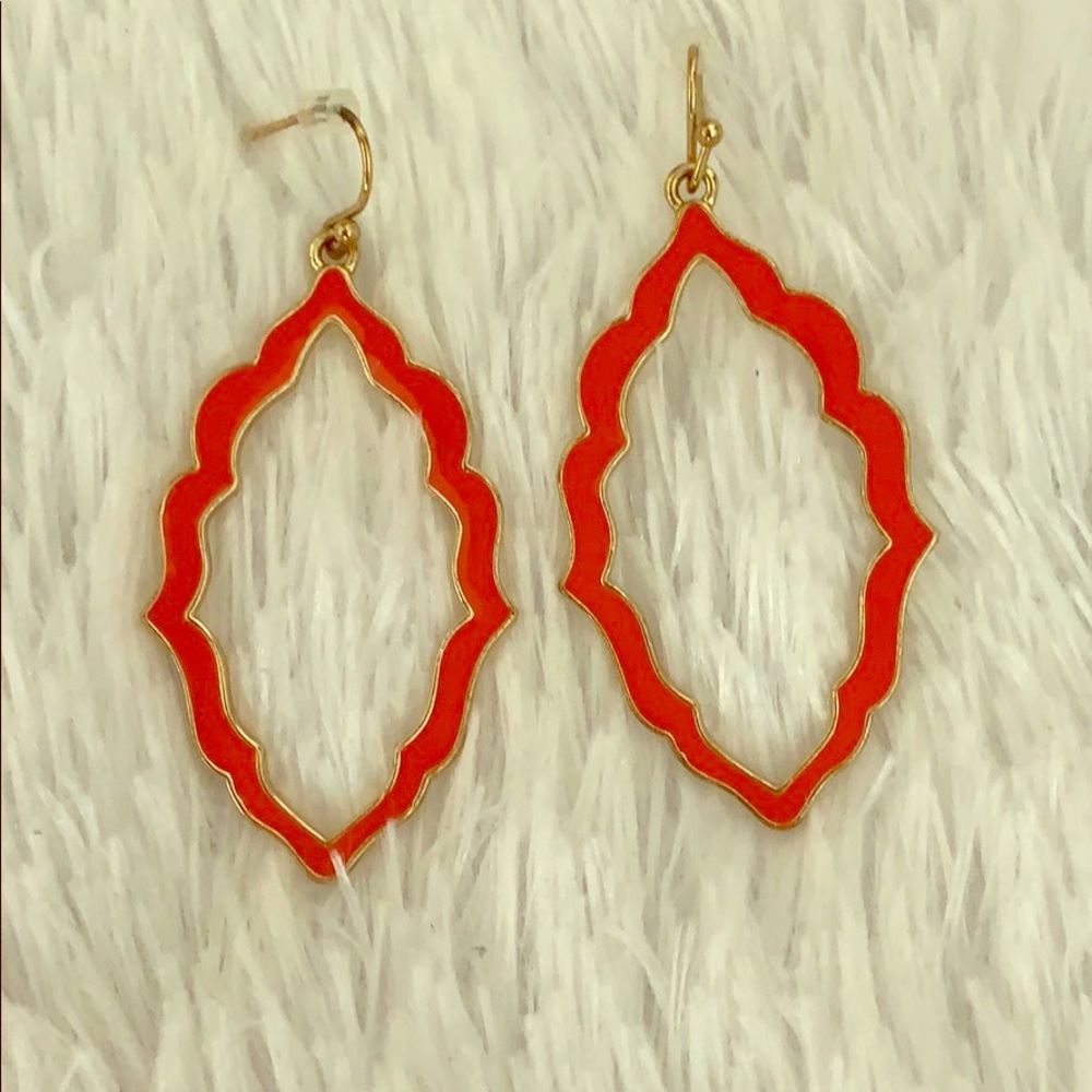 Orange/Gold earnings
